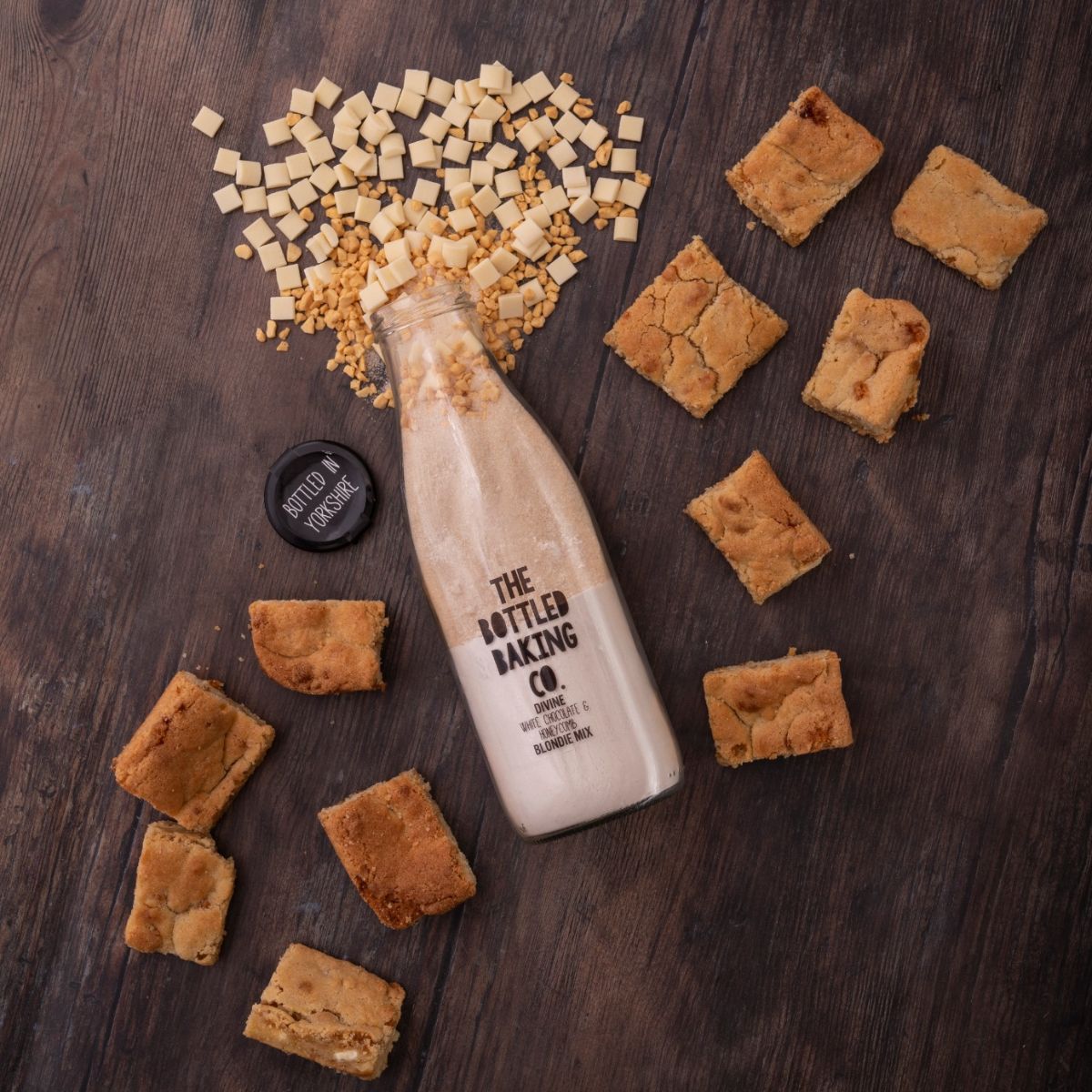 Divine White Chocolate & Honeycomb Blondie Mix in a Bottle 750ml - Cake Mix - Bottled Baking Co